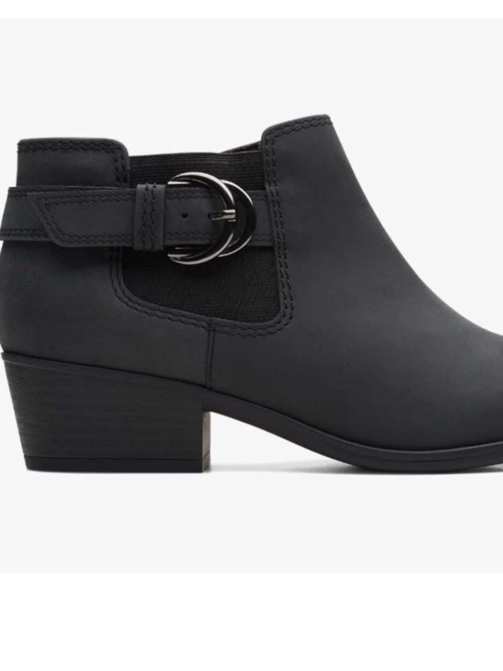 NWT Clarks Leather Ankle Booties Shoes